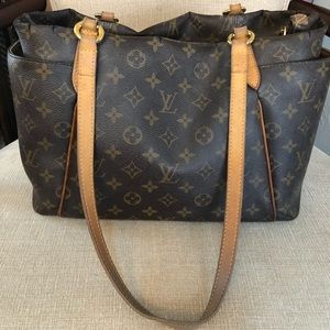 Louis Vuitton Totally Monogram Canvas Tote